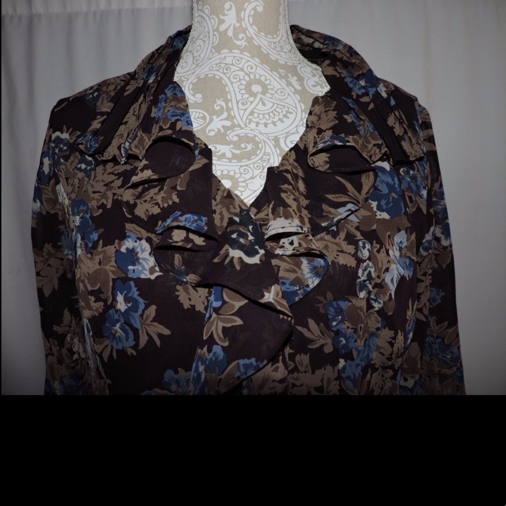 Coldwater Creek Career Blouse PM (10-12) - Picture 2 of 8